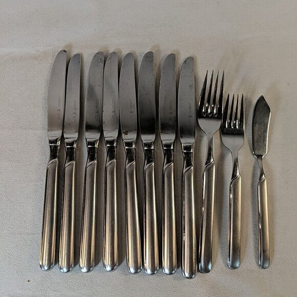 J.A. Henckels SYNERGY Stainless Steel 18/10 Flatware Lot 11 Butter Knives Fork - Picture 9 of 16